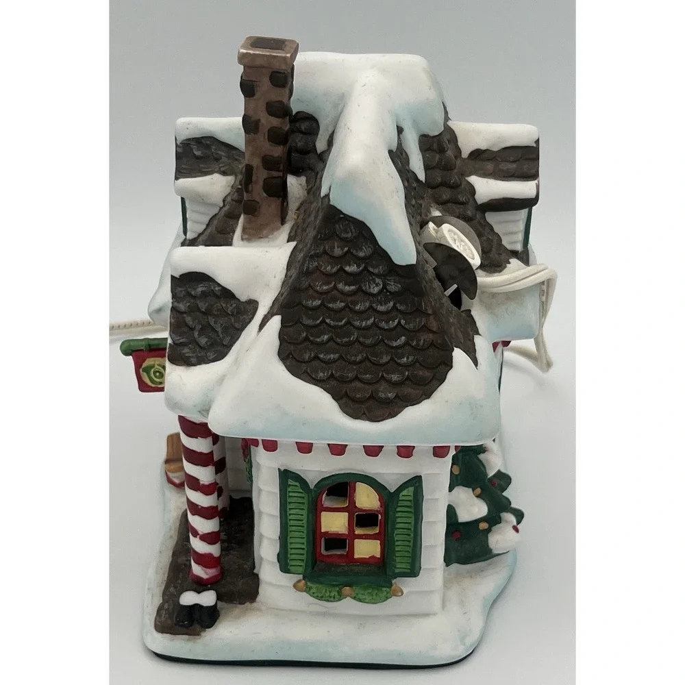 Pfaltzgraff Christmas Heritage House Toy Shop Electric Lighted 1st In Series